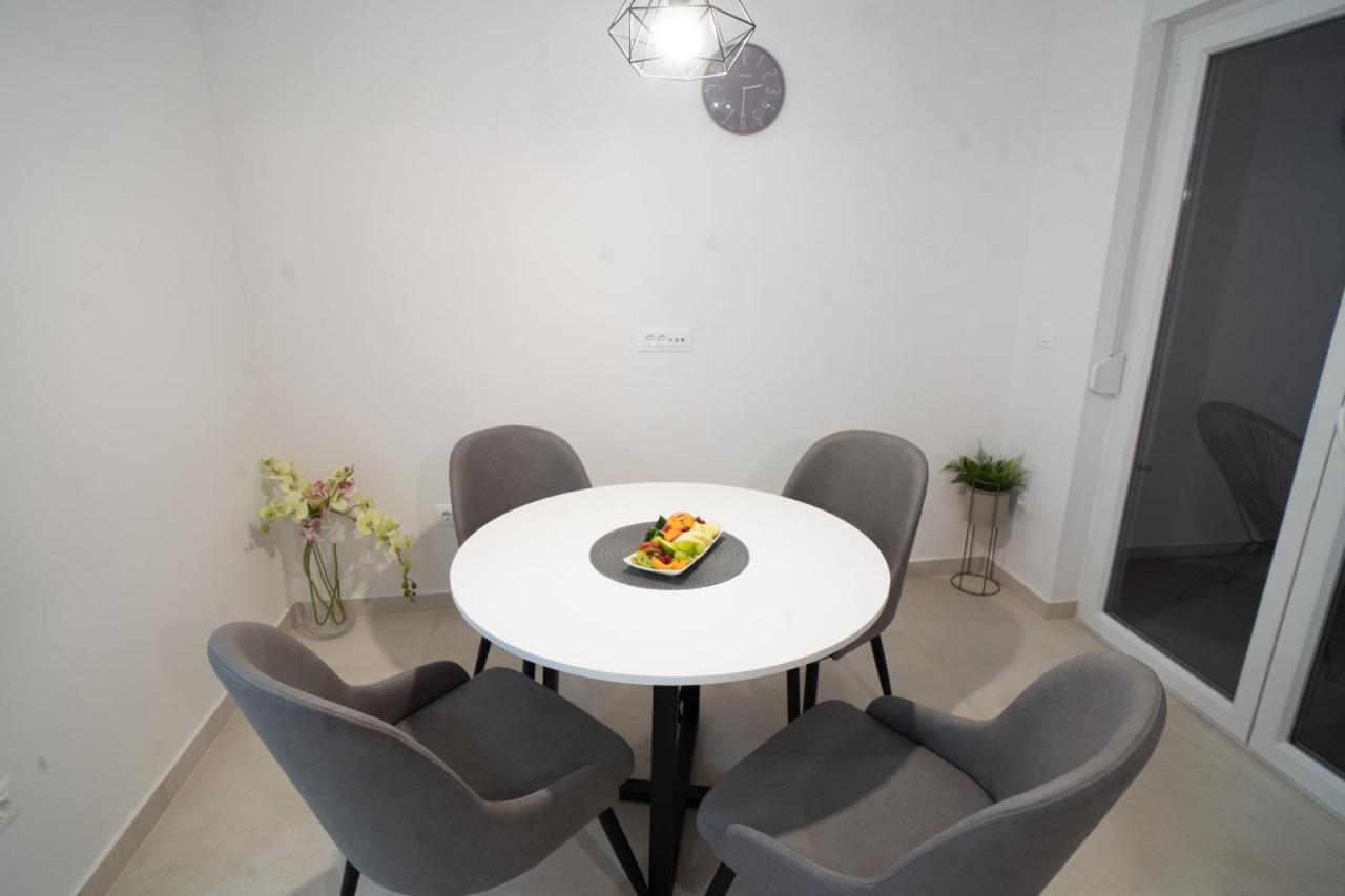 Apartman Kim Makarska Exteriör bild